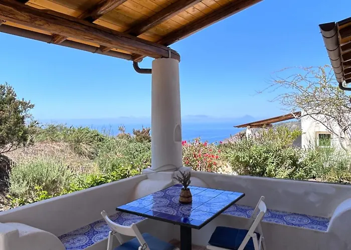 Country Monte Delle Cristule Farm stay Lipari (Isola Lipari)