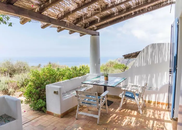 Country Monte Delle Cristule Farm stay Lipari (Isola Lipari)